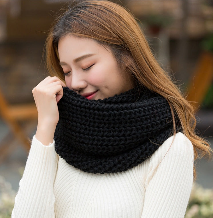 Women's Padded Warm And Cold-proof Hooded Scarf