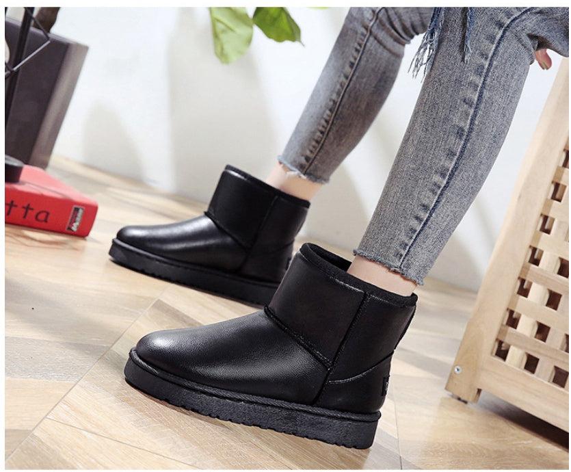 Fashion Women's Flat Warm And Suede Leather Boots