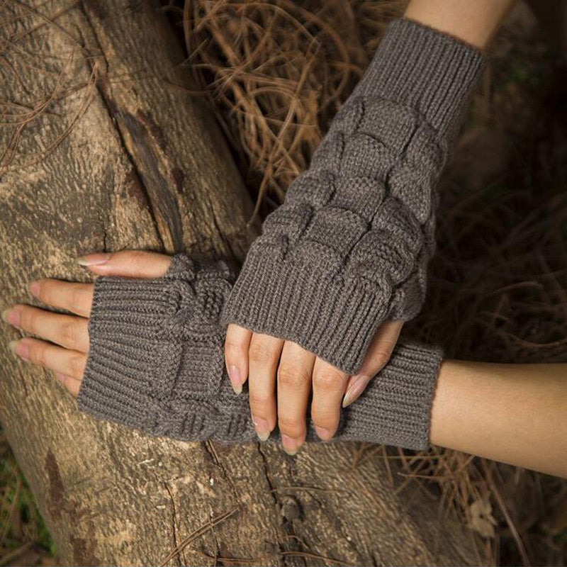 Warm Autumn And Winter Knitted Finger-exposing Half-finger Movement