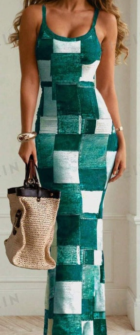 Women's Fashionable Grid Patterned Slim Fit Bodycon Dress