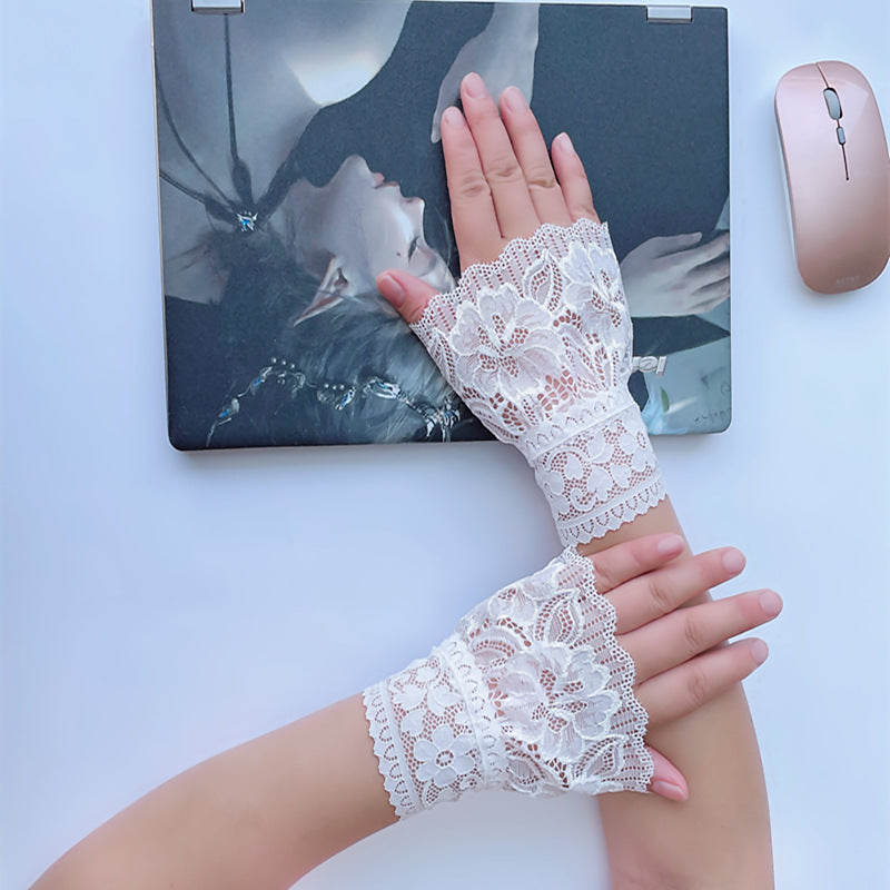 Women's Versatile Lace Cut-out Cuffs