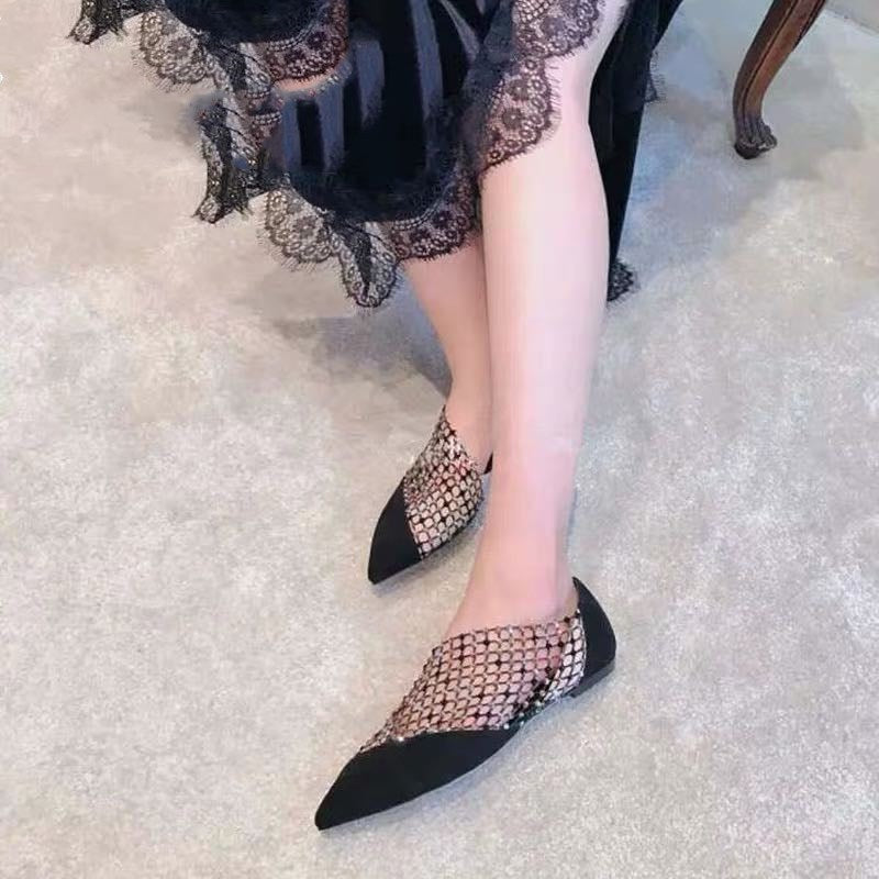 Sexy Side Hollow Flat Shoes Female Pointed Toe With Rhinestone Hollow Single