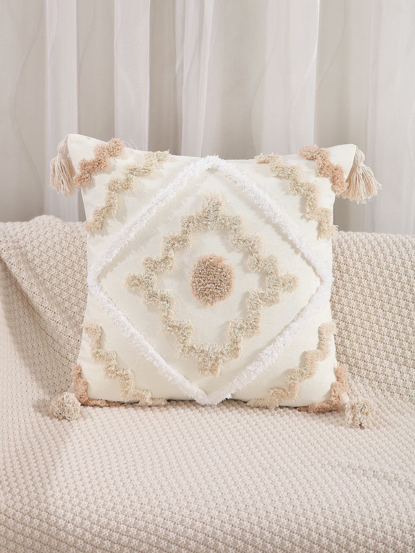 New Bohemian Geometric Tufted Pillowcase