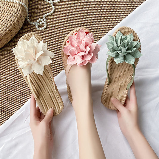 Gentle Woman Flowers All-matching Flat Shoes Non-slip Beach Sandals