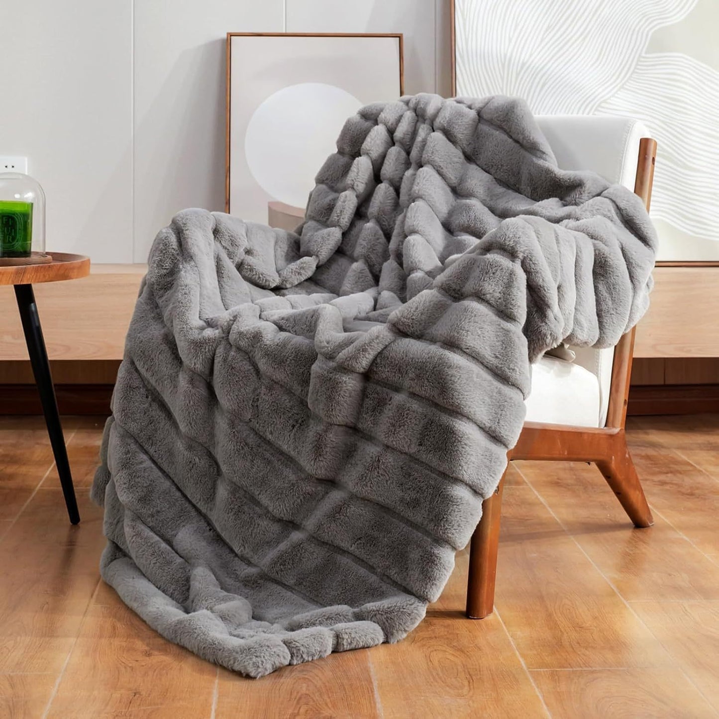 Soft Plush Striped Home Decorative Sofa Small Blanket