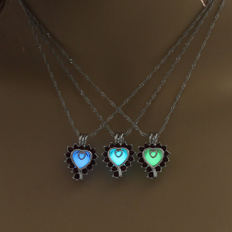 Multi-colored luminous necklace with diamond-encrusted heart