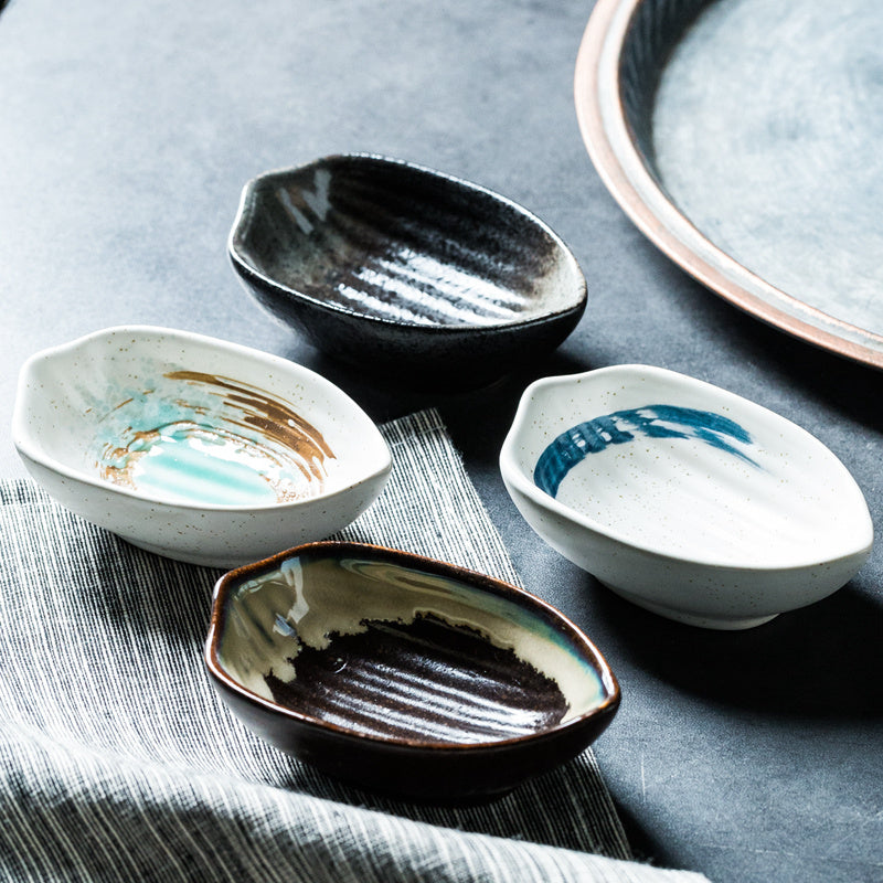 Irregular Creative Small Saucer Shaped Ceramic