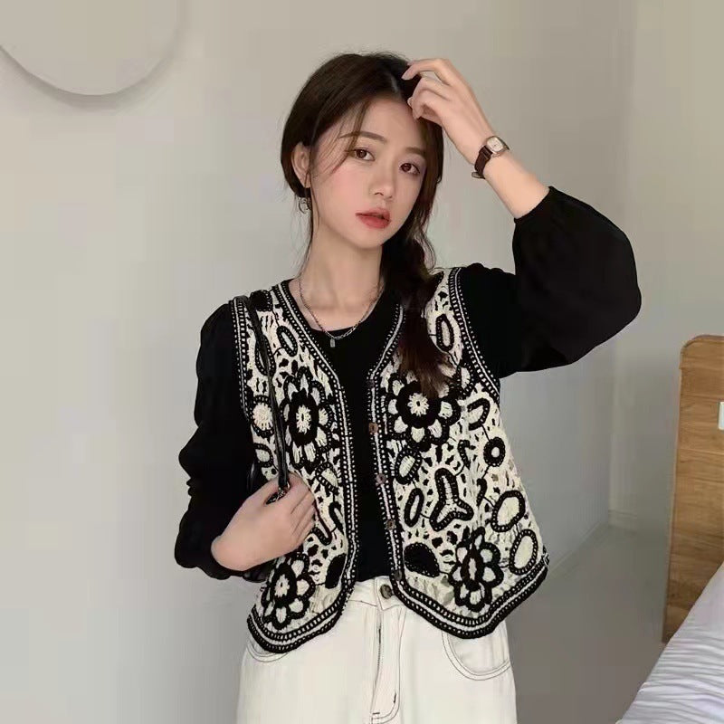 Spring Outdoor Irregular V-neck Vest Female Hollow Embroidery Vest Jacket Cardigan Outerwear Top