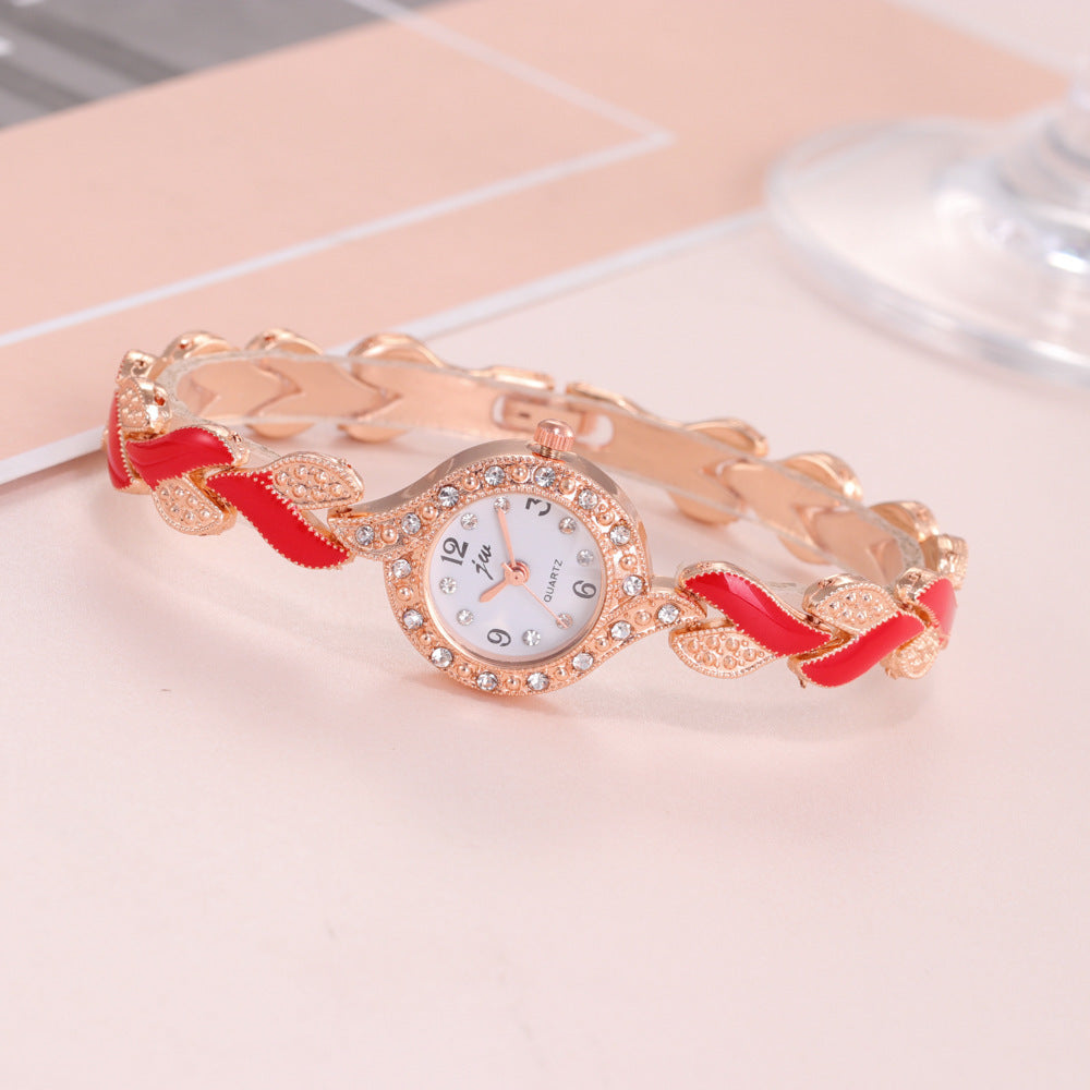 Fashionable All-match Women's Love Strap Diamond Watch